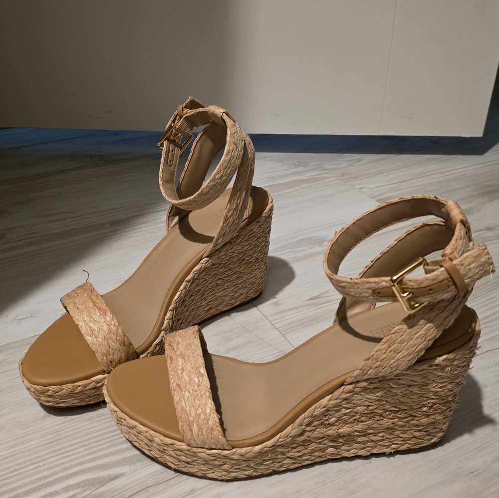 Ralph Lauren, New, Women's Tan Wedge Sandals